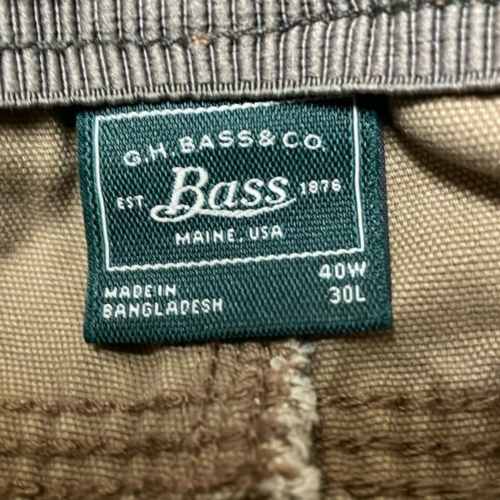 Bass brown jeans . size 40 x 30 has waist band with a little stretch - Picture 3 of 9